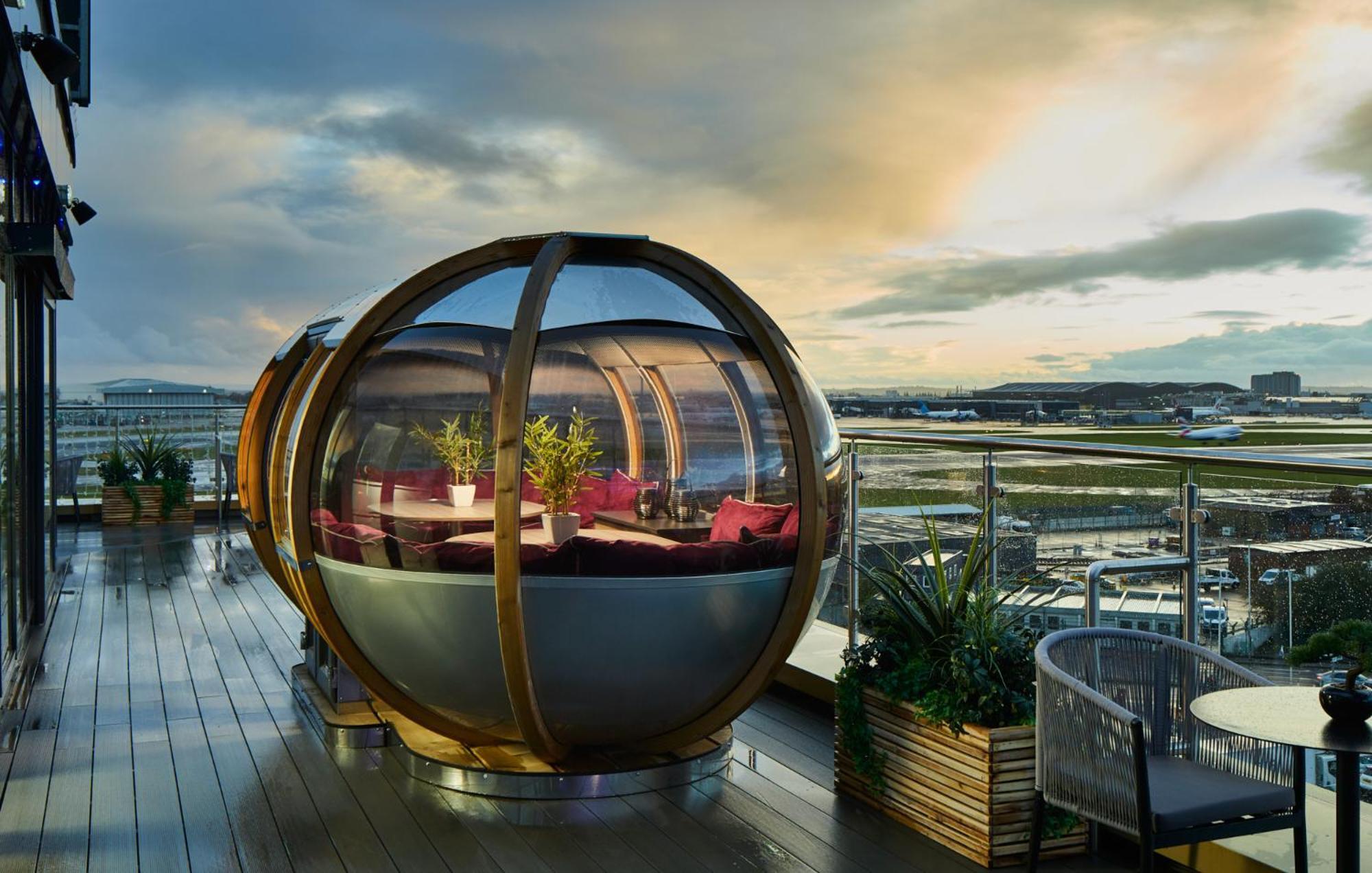 Courtyard By Marriott London Heathrow Airport Hotell Harlington  Eksteriør bilde
