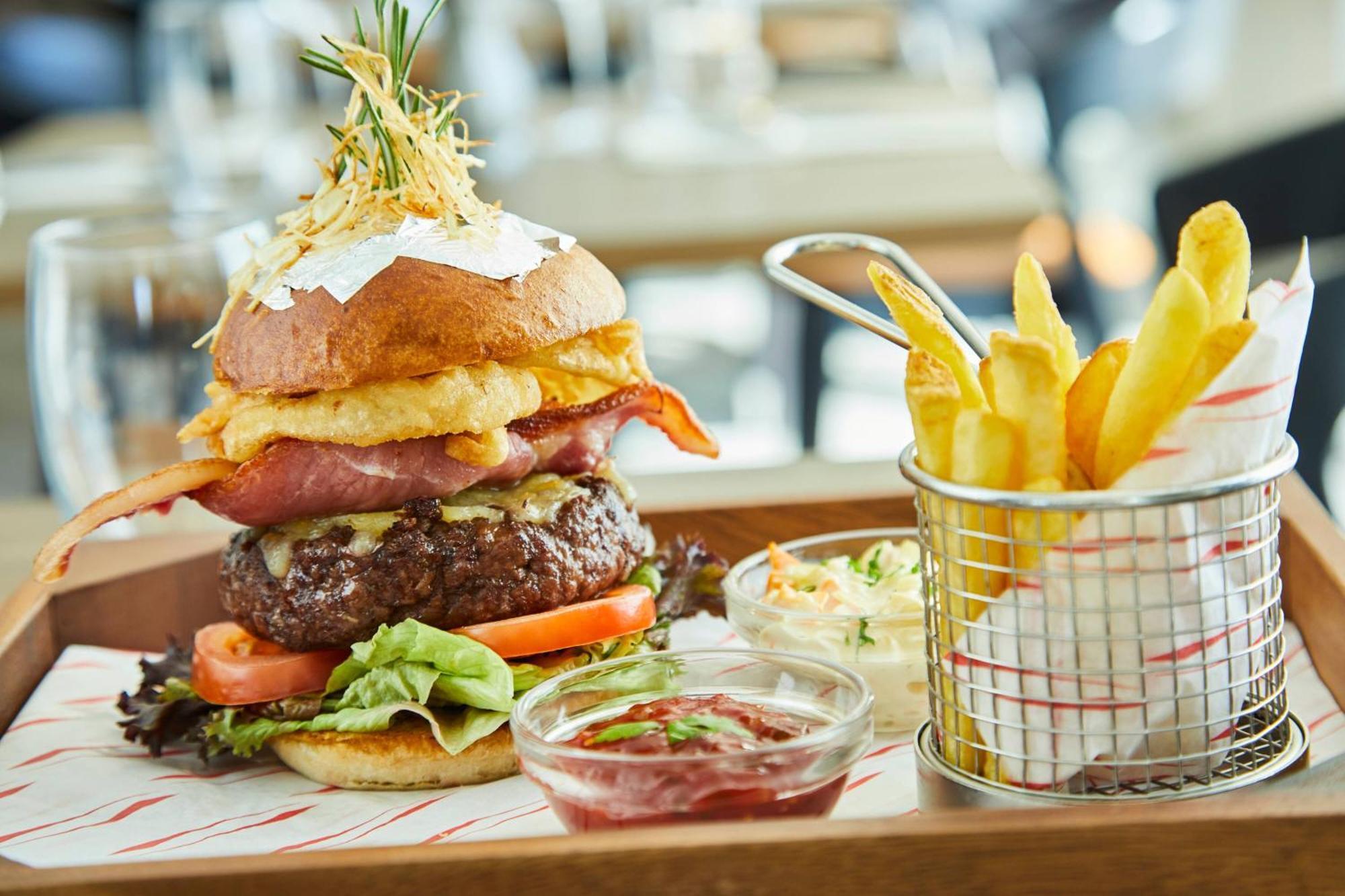 Courtyard By Marriott London Heathrow Airport Hotell Harlington  Eksteriør bilde